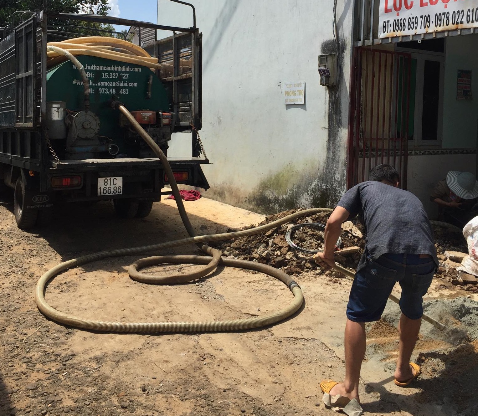 dịch vụ thống nghẹt cống Quảng Ngãi uy tín